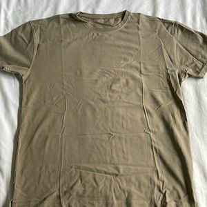 Youngla Tailored Tee